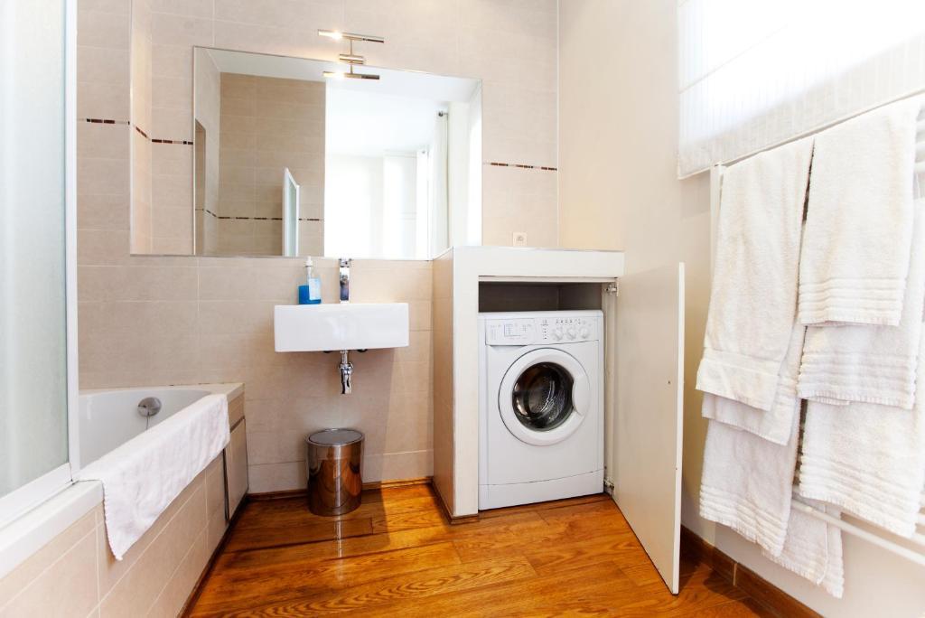 Louise Uptown Apartments Brussel Rom bilde