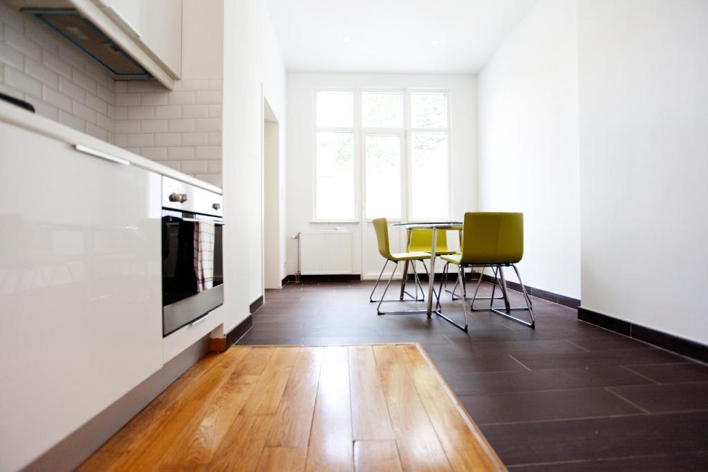 Louise Uptown Apartments Brussel Rom bilde